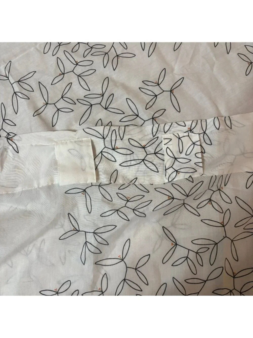IKEA HEDDA BLAD Curtain - White with Black Botanical Line Art